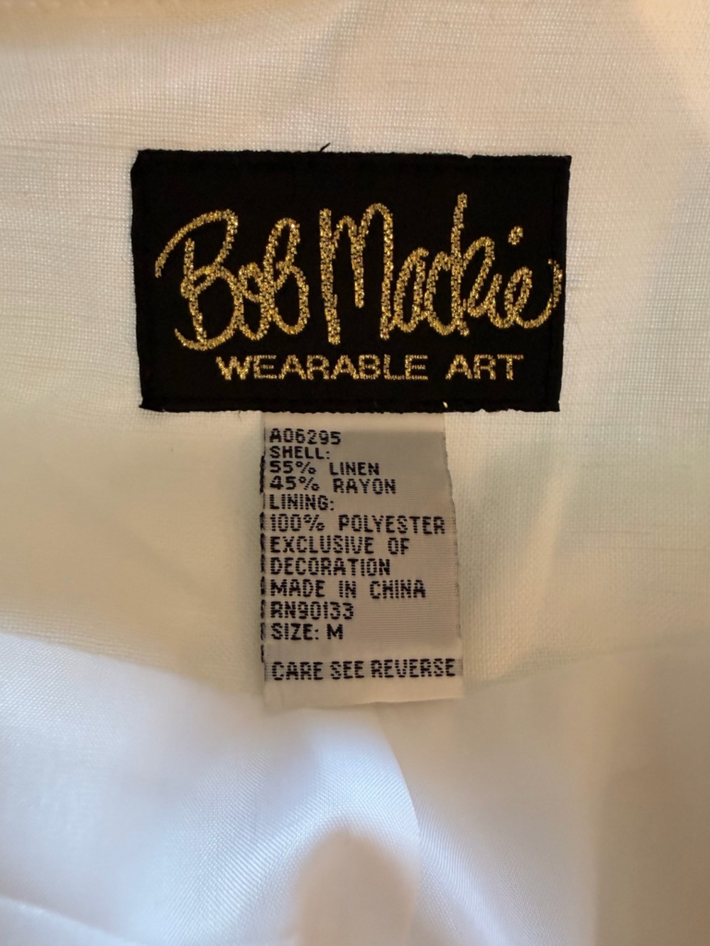 Bob Mackie Vintage Wearable Art Linen White Floral Embroidered Kimono Jacket M - Picture 4 of 5
